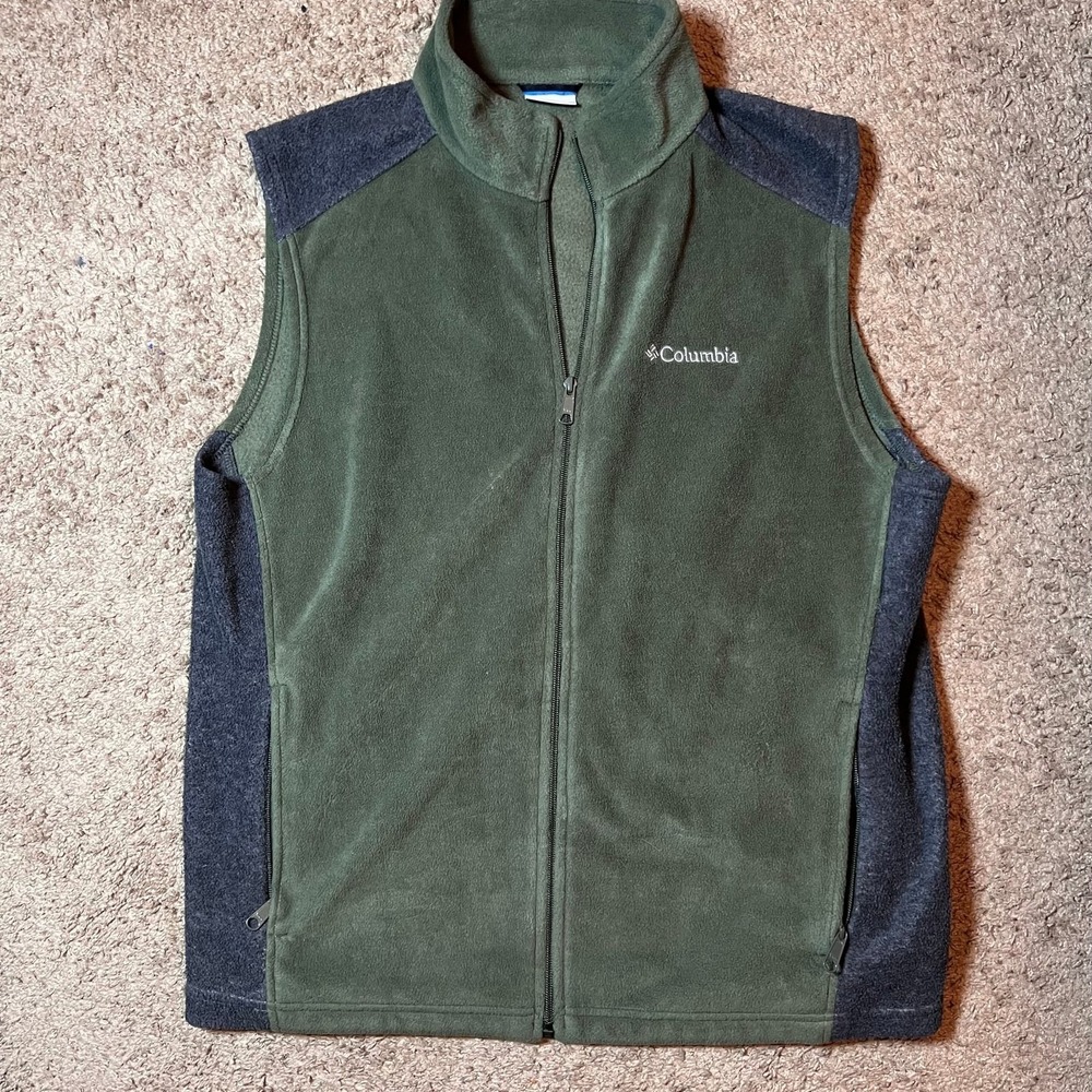 Columbia Men's Steens Mountain‎ Full Zip Fleece Vest Olive Green Charcoal Gray